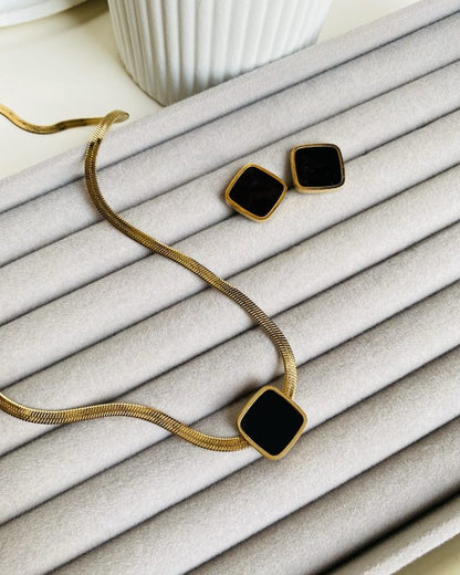 Gold Stone Jewelry Set